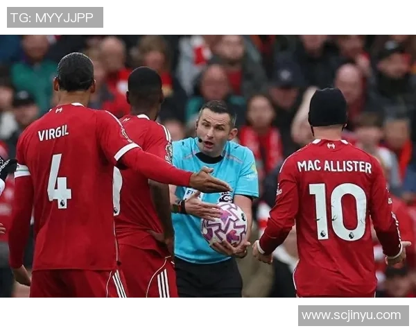 利物浦逆转那不勒斯引发争议判罚全场沸腾的世界杯瞬间 利物浦逆转那不勒斯引发争议判罚全场沸腾的世界杯瞬间