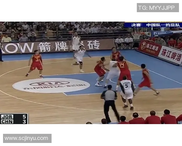 姚明重返赛场引发热烈欢呼球迷齐声呐喊共庆传奇归来