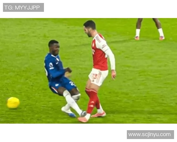 英超焦点战切尔西与阿森纳激战成平红牌事件引发全场热议 英超焦点战切尔西与阿森纳激战成平红牌事件引发全场热议