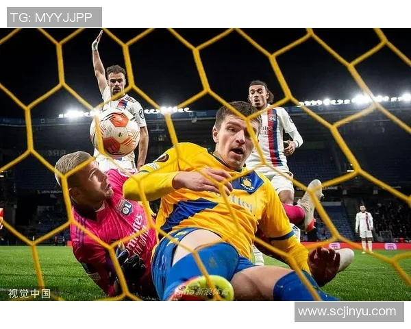 欧联杯精彩对决里昂主场3-0击败本菲卡绝杀瞬间引发全场狂欢 欧联杯精彩对决里昂主场3-0击败本菲卡绝杀瞬间引发全场狂欢