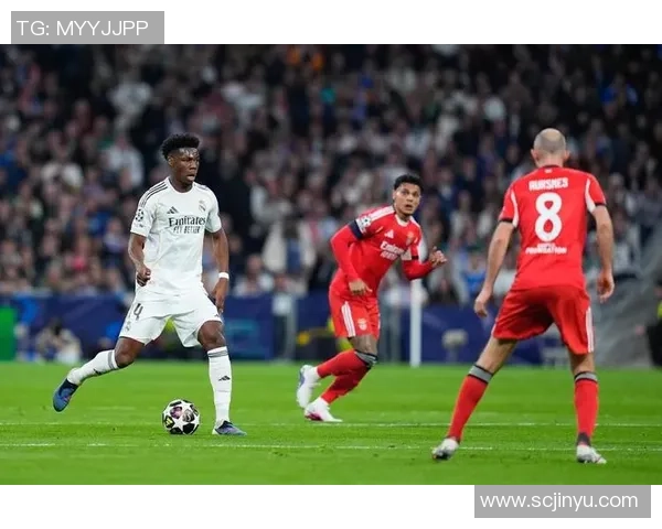 意甲激战本菲卡与波尔图战成平局乌龙球引发全场热烈反响与十大精彩进球回顾